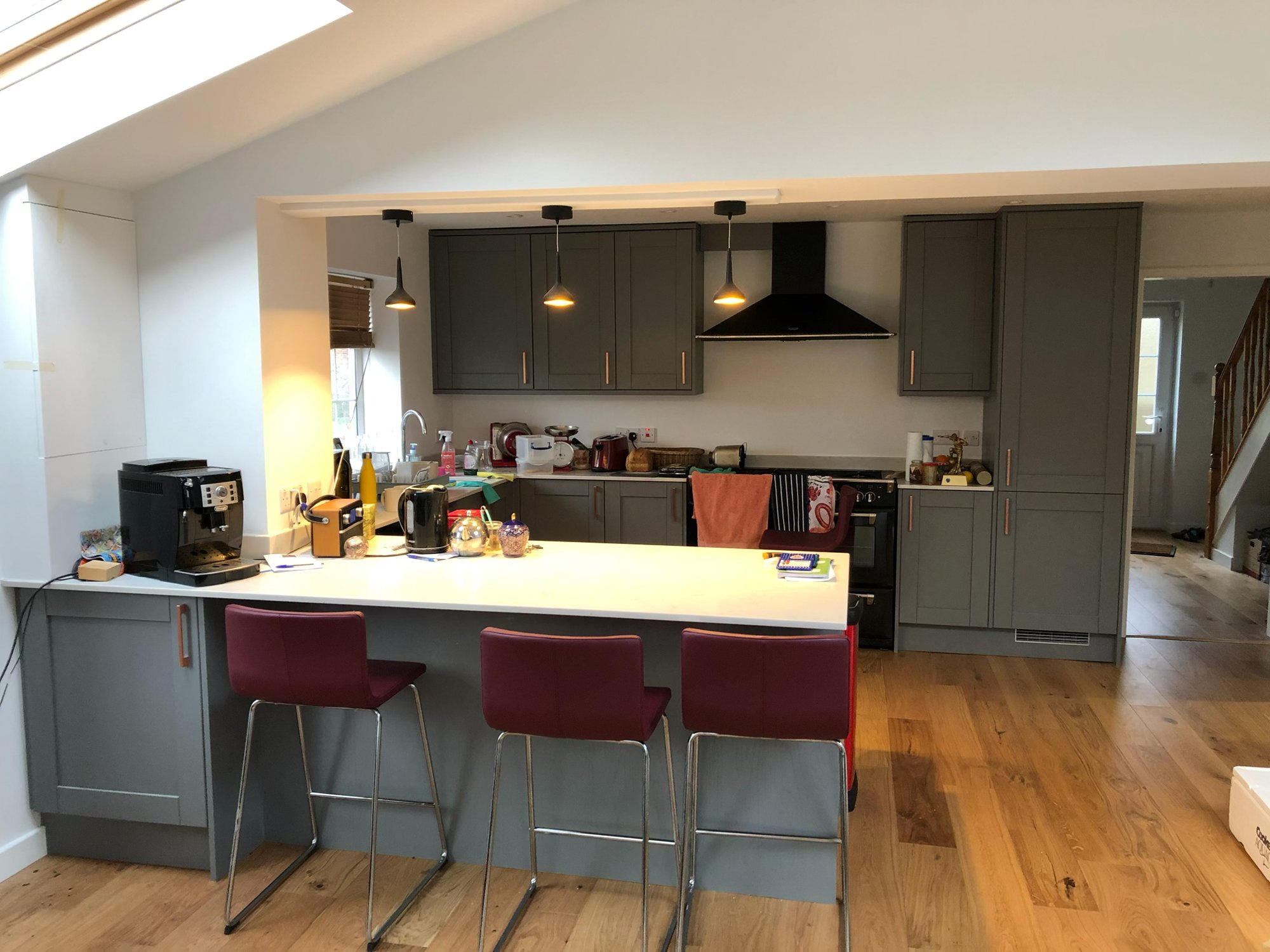 Graphite Shaker Kitchen with Breakfast Bar — Oxfordshire