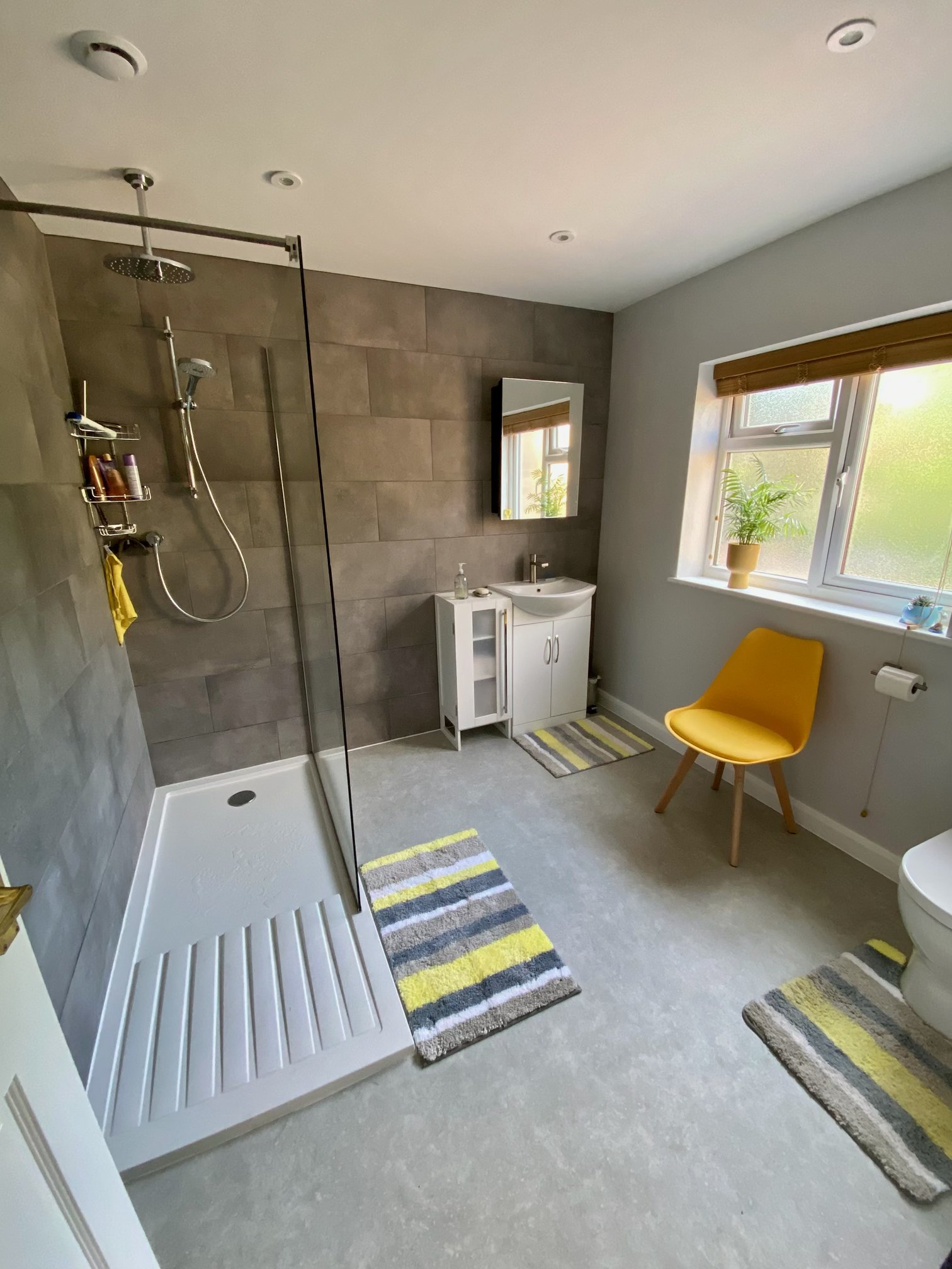 Contemporary Grey Wet Room — Oxfordshire